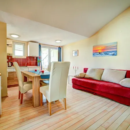 Melandura By Interhome