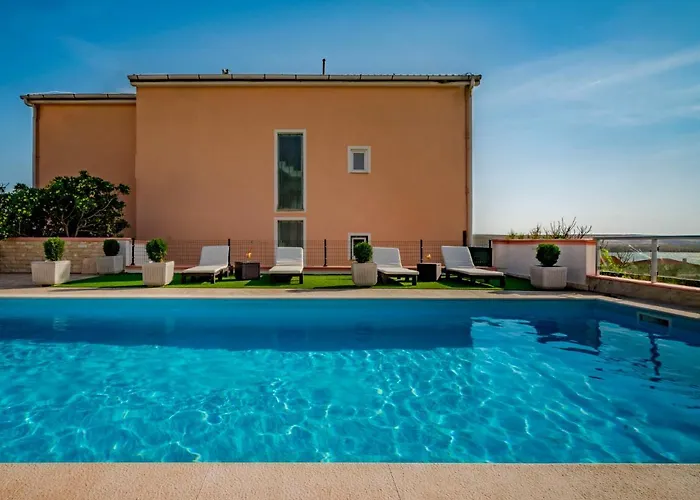 Melandura By Interhome *