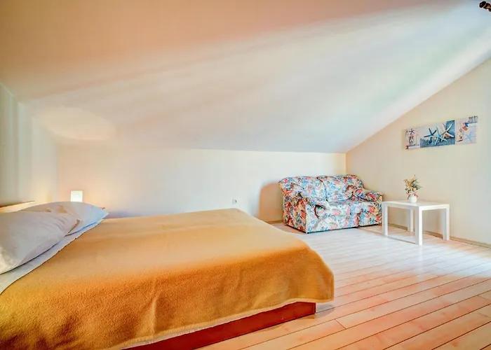 Melandura By Interhome