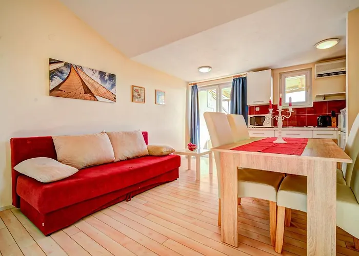 Melandura By Interhome *