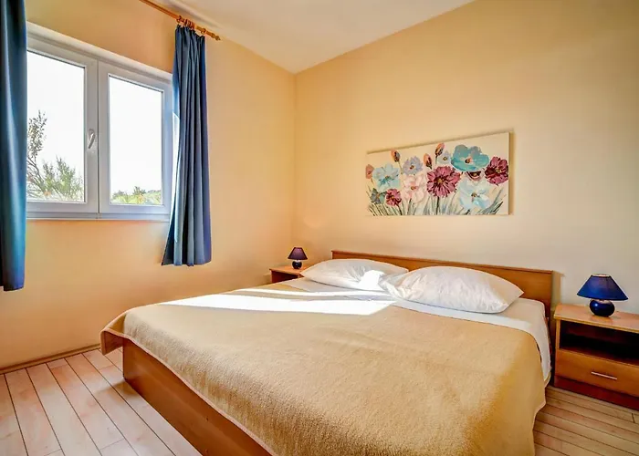 Semesterbostad Melandura By Interhome *