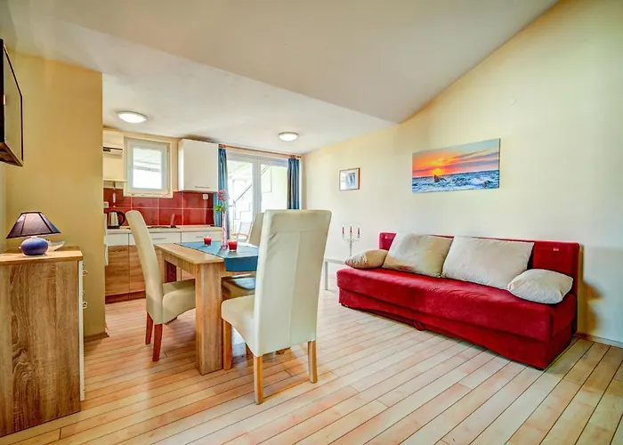 Melandura By Interhome